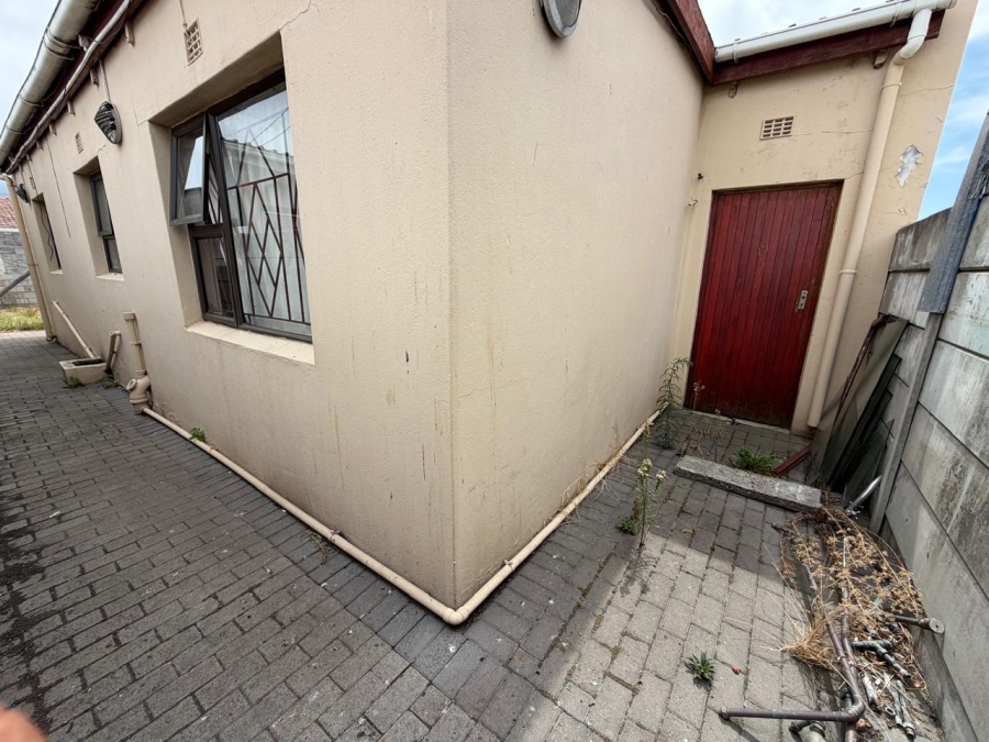 2 Bedroom Property for Sale in Hazendal Western Cape